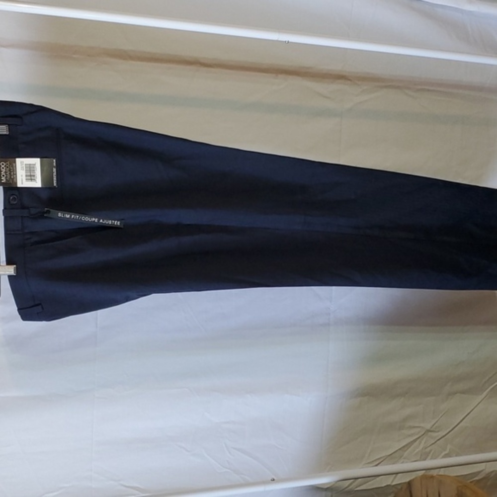 NWT Mondo DiMarco‎ slim fit.